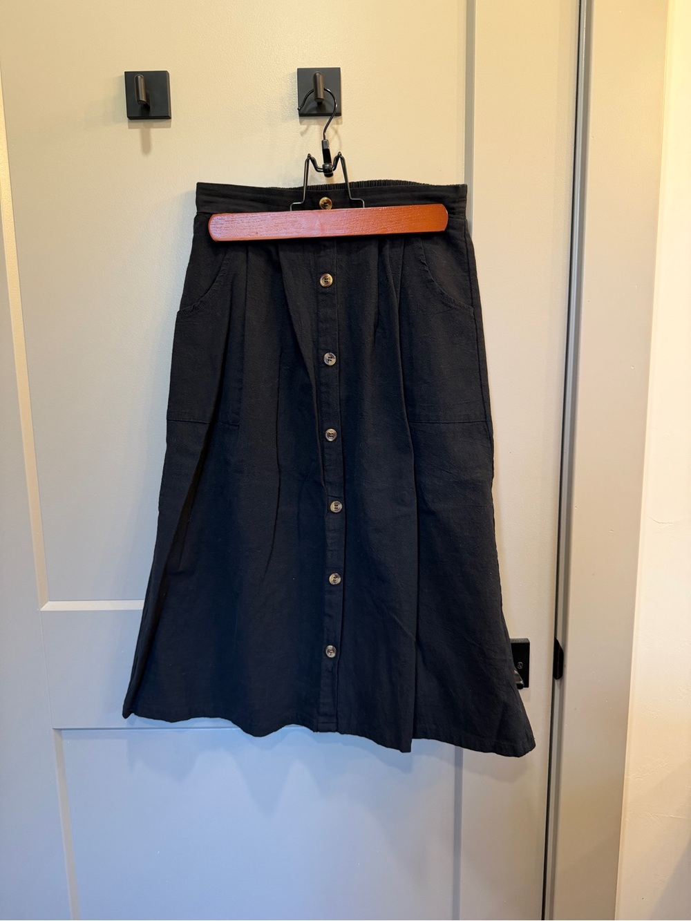 Black Button-Front A-Line Women's Midi Skirt